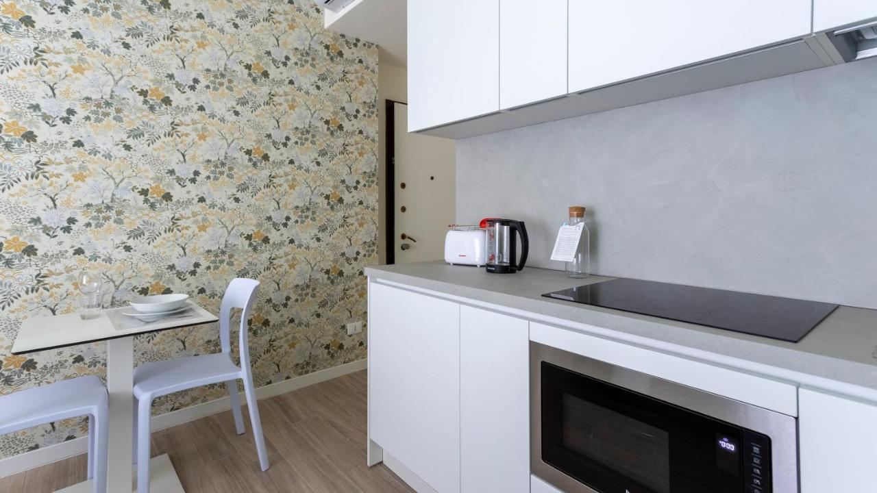 Italianway - The B Village Business Milan Luaran gambar