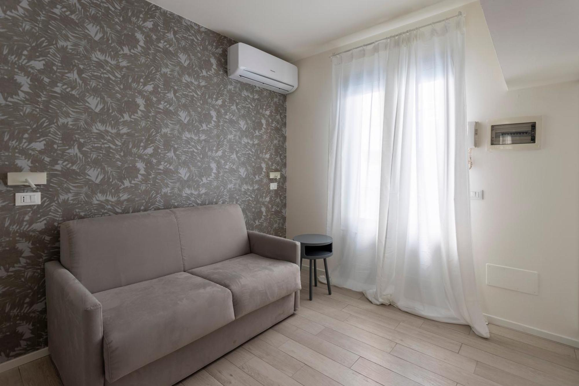 Italianway - The B Village Business Milan Luaran gambar
